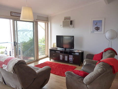Seascape - Accommodation Gold Coast 5