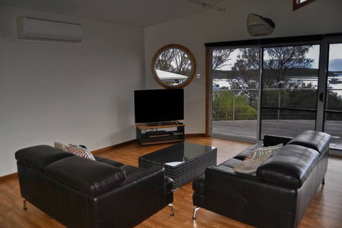 Rest A Shore Coffin Bay - Accommodation Gold Coast 4