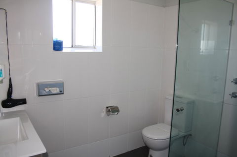 Lakeview Motel And Apartments - Gold Coast 4U 38