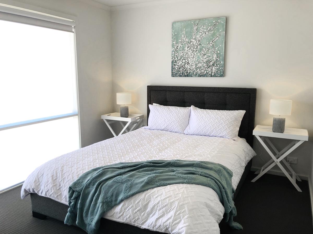 Wellington East SA Gold Coast 4U