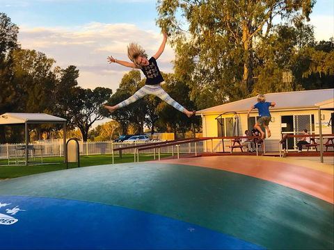 Echo Holiday Parks - Waikerie - Gold Coast 4U 8