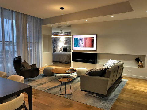 Penthouse On The Promenade - Accommodation Gold Coast 4