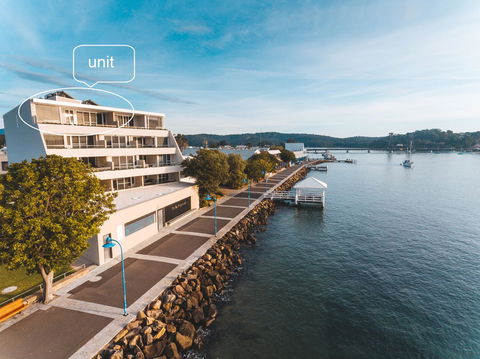 Penthouse On The Promenade - Accommodation Gold Coast 1