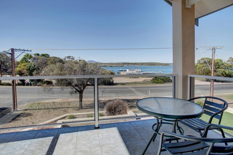 Bay Bliss - Accommodation Gold Coast 13