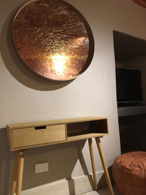 The Lookout Cave Underground Motel - Accommodation Gold Coast 10