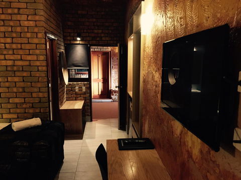 The Lookout Cave Underground Motel - Accommodation Gold Coast 33
