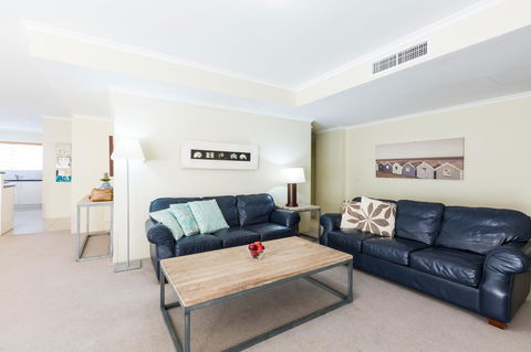 Ramada Resort By Wyndham Shoal Bay - Gold Coast 4U 41