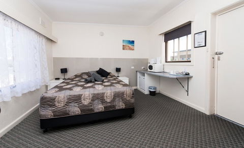 Blue Lake Motel - Accommodation Gold Coast 4