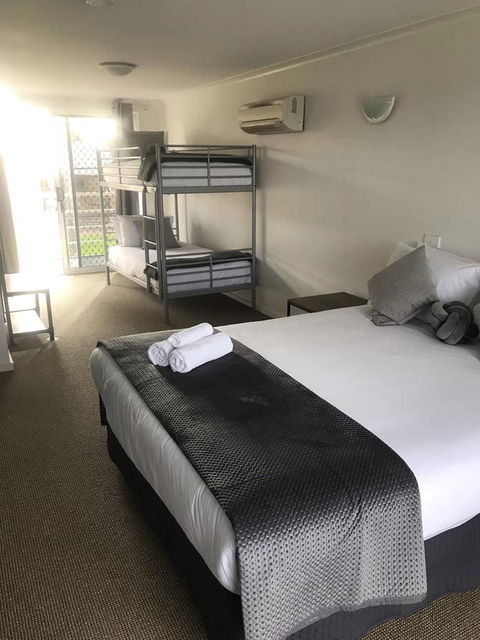 Murray River Queen - Gold Coast 4U 2