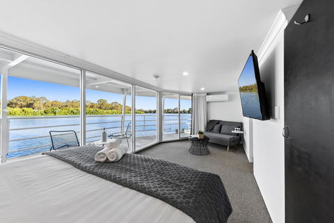 Murray River Queen - Gold Coast 4U 10