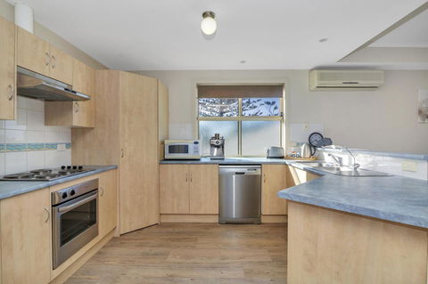 The Lighthouse - Port Willunga - C21 SouthCoast Holidays - Accommodation Gold Coast 6