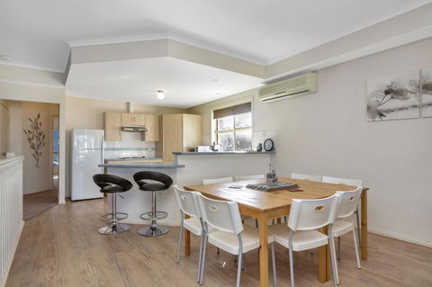 The Lighthouse - Port Willunga - C21 SouthCoast Holidays - Accommodation Gold Coast 5