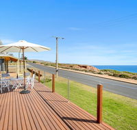 Salomon Sea Haus - Sellicks Beach - Gold Coast 4U