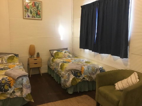 35 Trevena Road - Gold Coast 4U 2