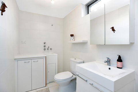 Esplanade Escape - Accommodation Gold Coast 4