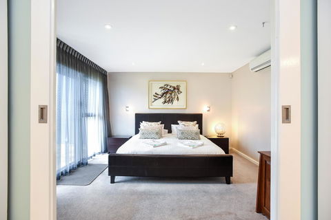 Esplanade Escape - Accommodation Gold Coast 35