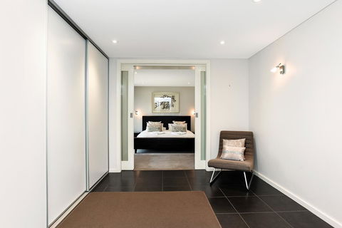 Esplanade Escape - Accommodation Gold Coast 24
