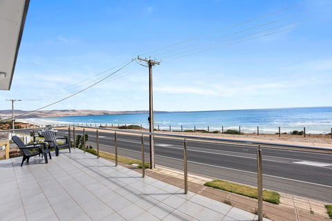 Esplanade Escape - Accommodation Gold Coast 16