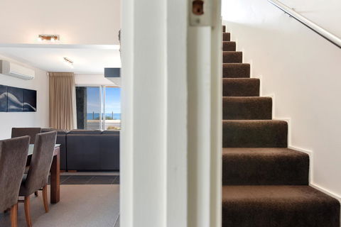 Esplanade Escape - Accommodation Gold Coast 19