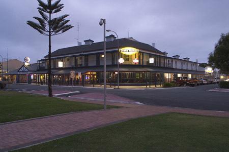 Grand Tasman Hotel - Accommodation Gold Coast 16