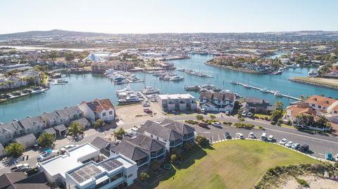 Mariners Cay Apartment - Accommodation Gold Coast 1
