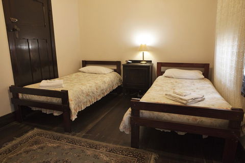 The Rising Sun Hotel - Gold Coast 4U 8