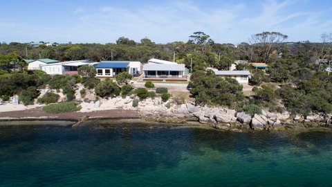 Seasalt - Accommodation Gold Coast 11