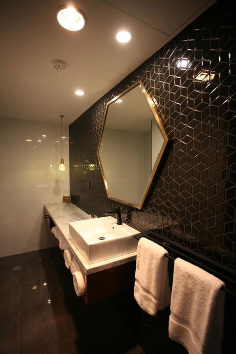 Ellen Hotel - Accommodation Gold Coast 25