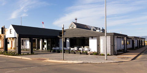 Ellen Hotel - Accommodation Gold Coast 9