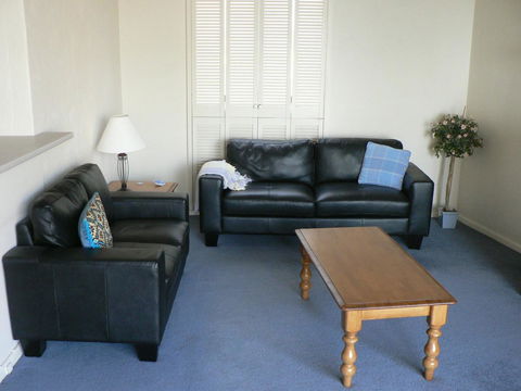 South Esplanade Apartment - Accommodation Gold Coast 4