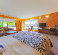 Country Roads Motor Inn Naracoorte - Gold Coast 4U