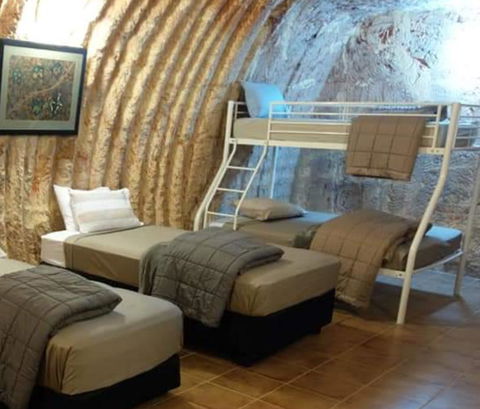 Desert Gum Retreat Gough St - Accommodation Gold Coast 5