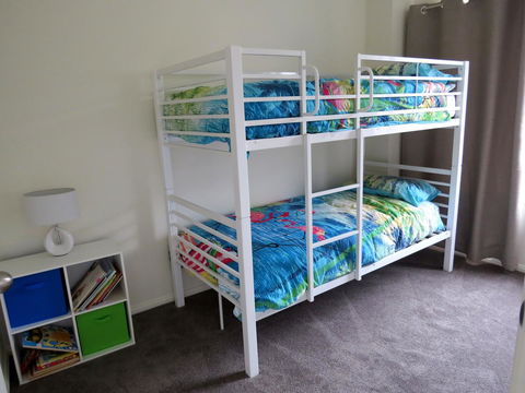 38 Wright Tce Encounter Bay - Accommodation Gold Coast 12