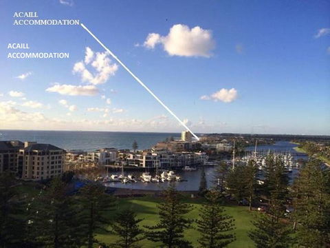 Acaill Accommodation Esplanade Living Self Check-In Self Check-Out - Accommodation Gold Coast 4