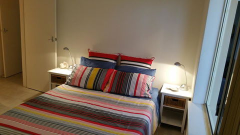 Acaill Accommodation Esplanade Living Self Check-In Self Check-Out - Accommodation Gold Coast 21