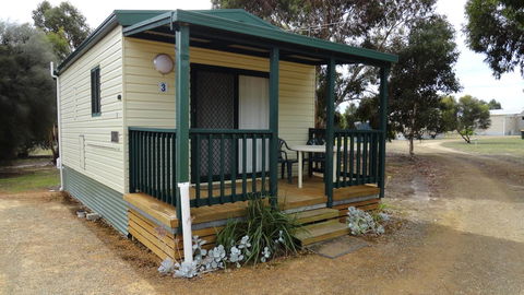 Kangaroo Island Cabins - Gold Coast 4U 6