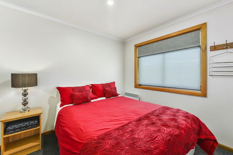 City Four Apartment - Accommodation Gold Coast 5
