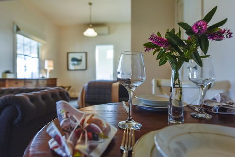 Railway Cottage In Beachport - Accommodation Gold Coast 5