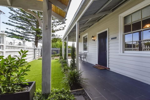 Railway Cottage In Beachport - Accommodation Gold Coast 11