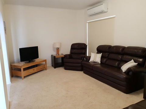 South Shores - Accommodation Gold Coast 9