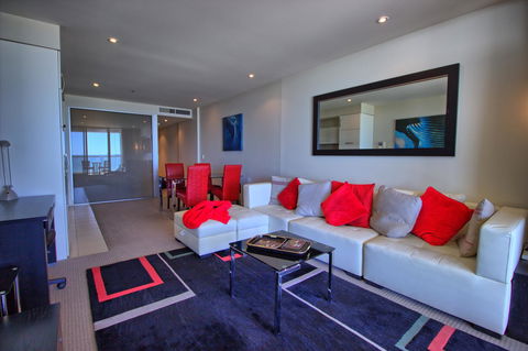 Pier 216 - Accommodation Gold Coast 3