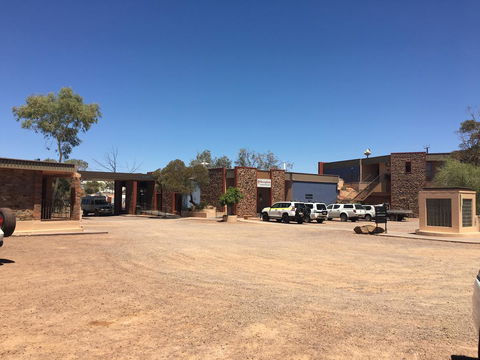 Desert Cave Hotel - Accommodation Gold Coast 36