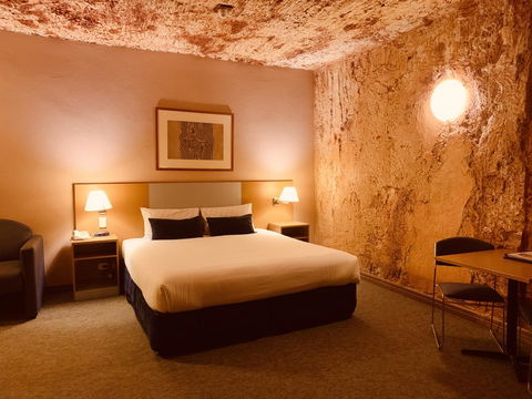 Desert Cave Hotel - Accommodation Gold Coast 17