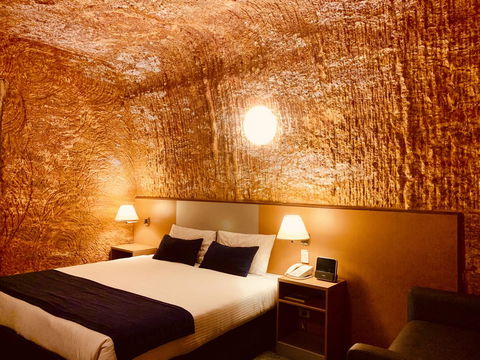 Desert Cave Hotel - Accommodation Gold Coast 13