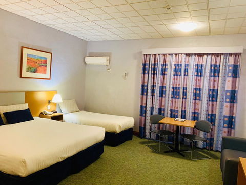 Desert Cave Hotel - Accommodation Gold Coast 32