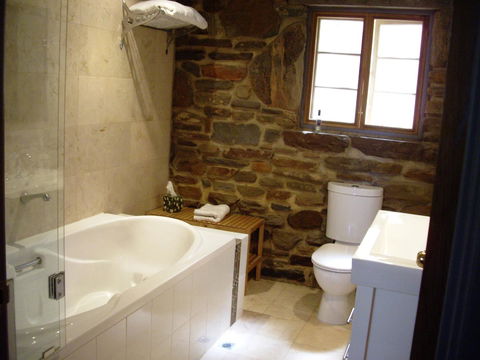 1860 Wine Country Cottages - Gold Coast 4U 6