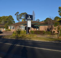 Deer Park Motor Inn - Gold Coast 4U