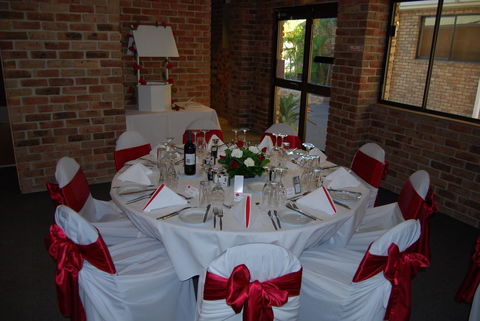 Abcot Inn - Gold Coast 4U 33