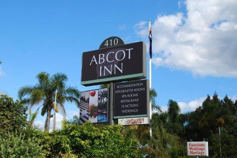 Abcot Inn - Gold Coast 4U 30