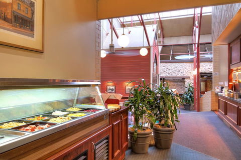 Victoria Hotel Strathalbyn - Gold Coast 4U 4
